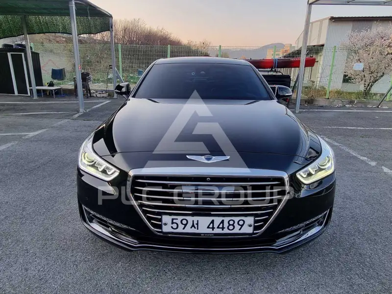 2016 Genesis EQ900