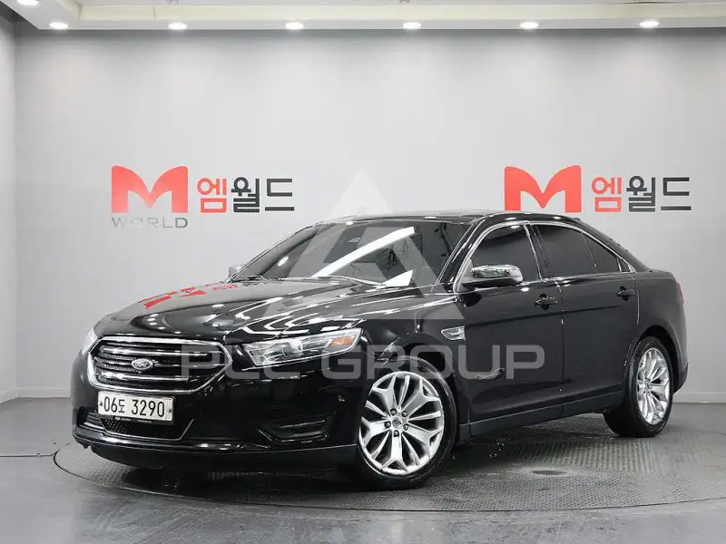2016 Ford TAURUS