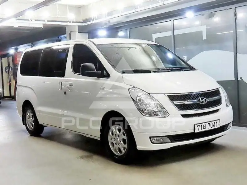 2016 Hyundai Starex