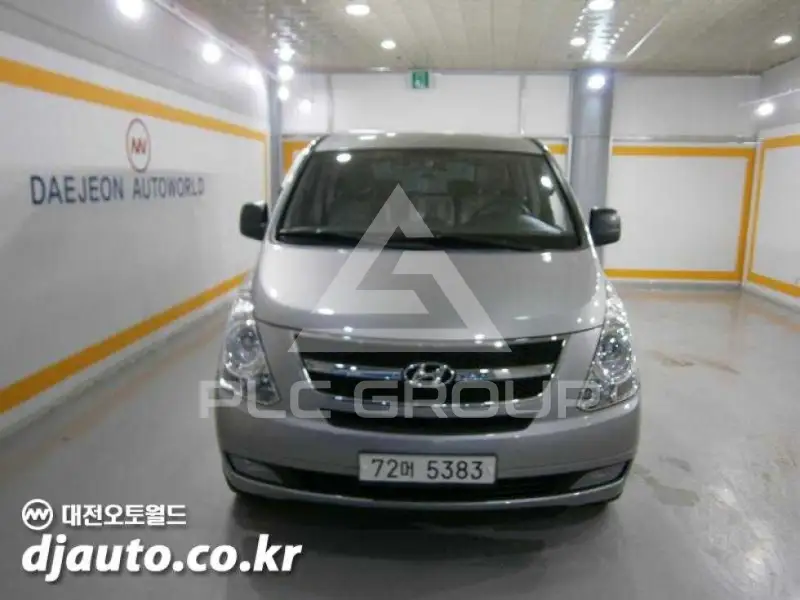 2016 Hyundai Starex