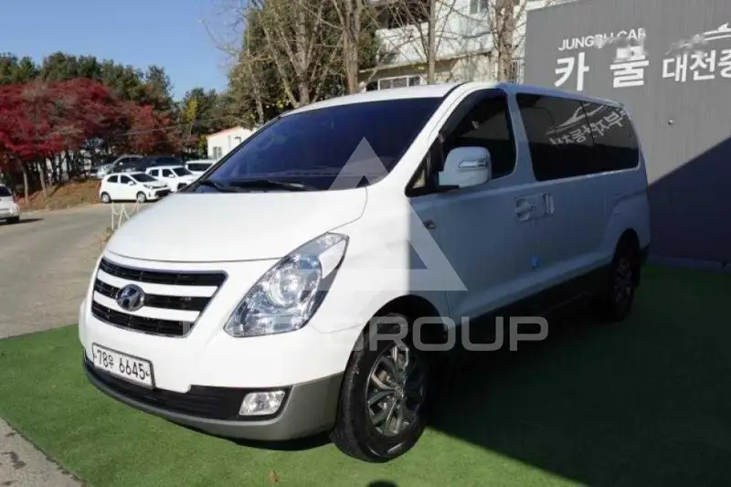 2016 Hyundai Starex