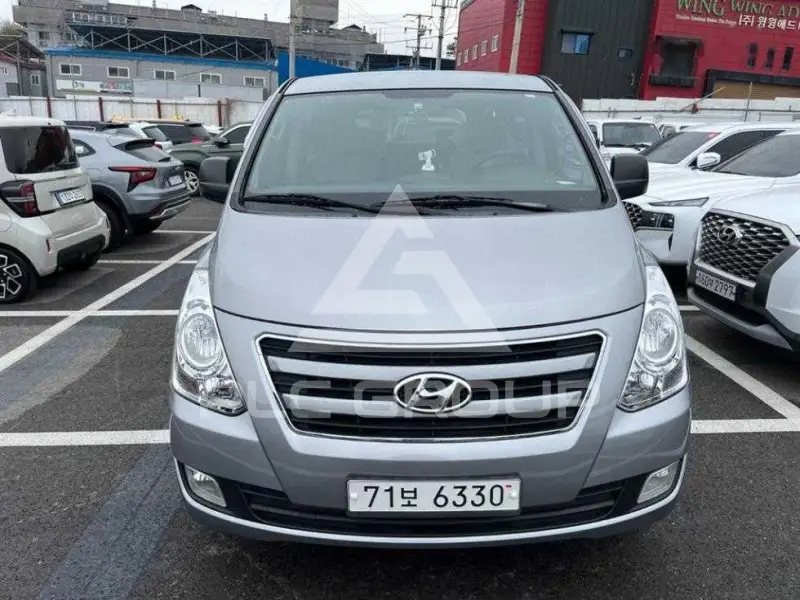 2016 Hyundai Starex