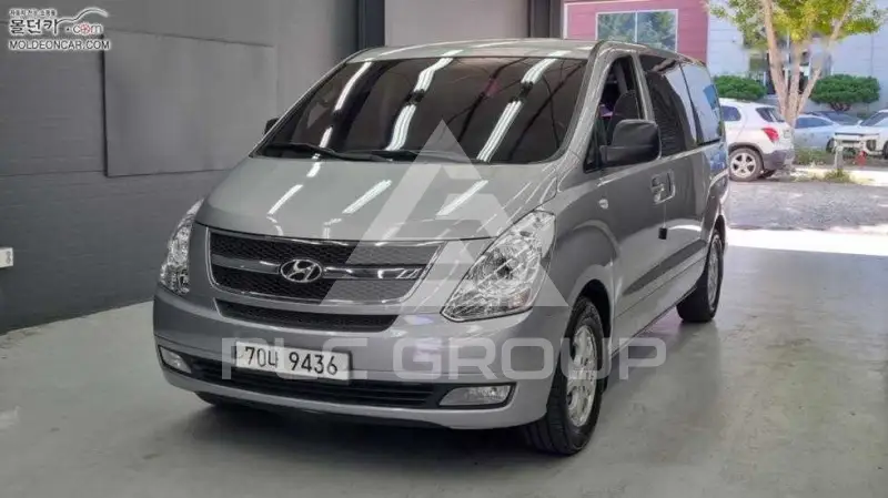 2016 Hyundai Starex