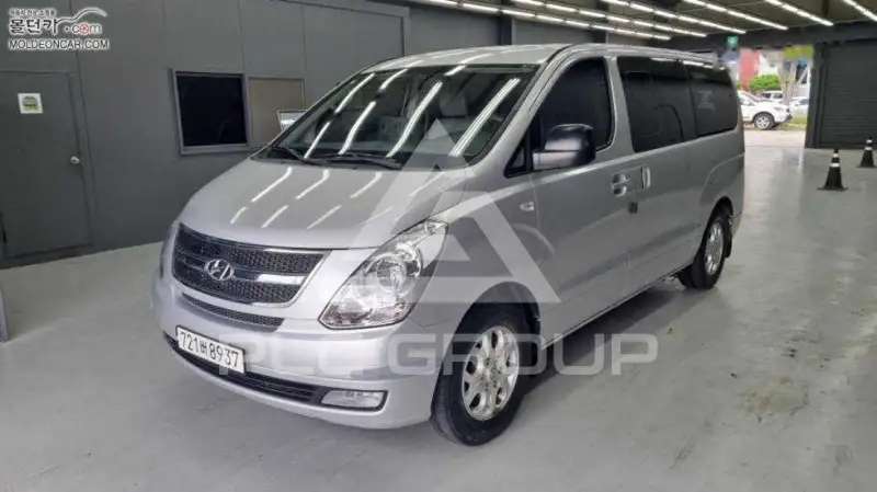 2016 Hyundai Starex
