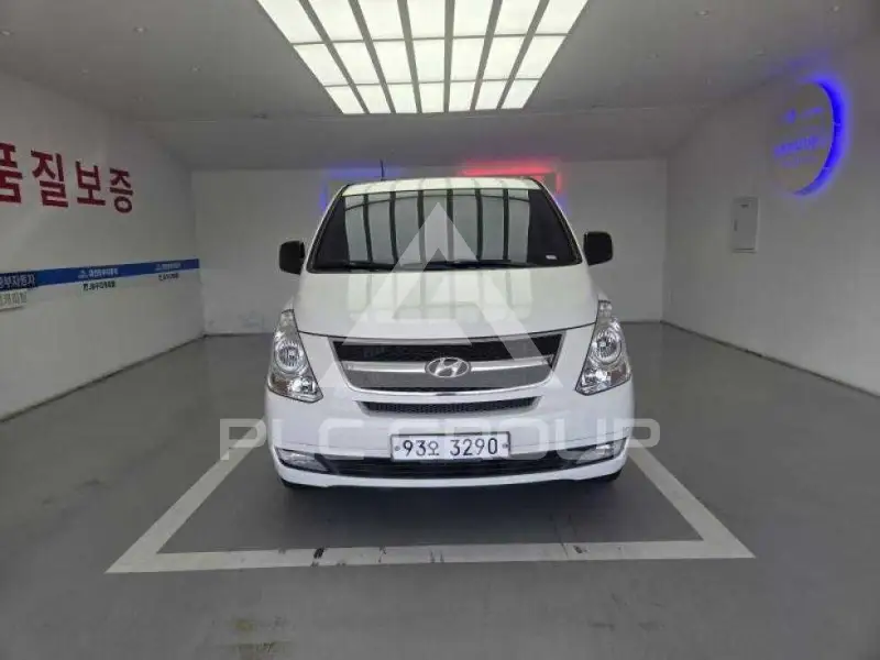 2016 Hyundai Starex