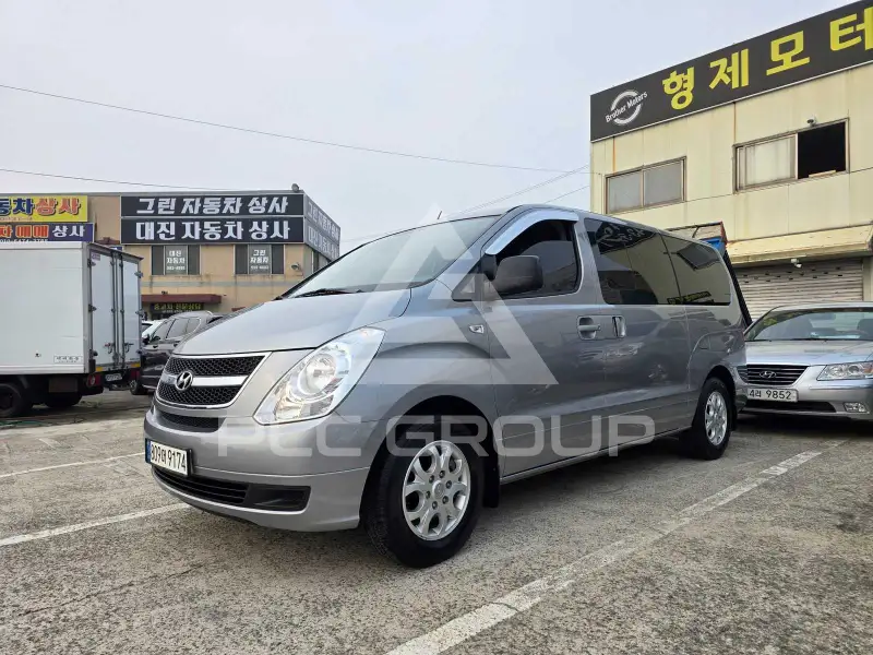 2016 Hyundai Starex