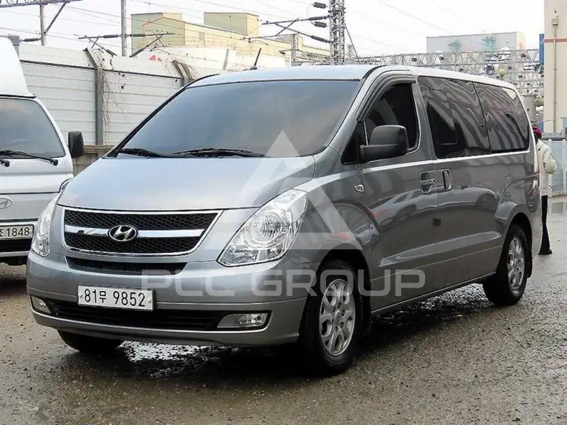 2016 Hyundai Starex