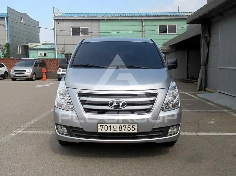 2016 Hyundai Starex