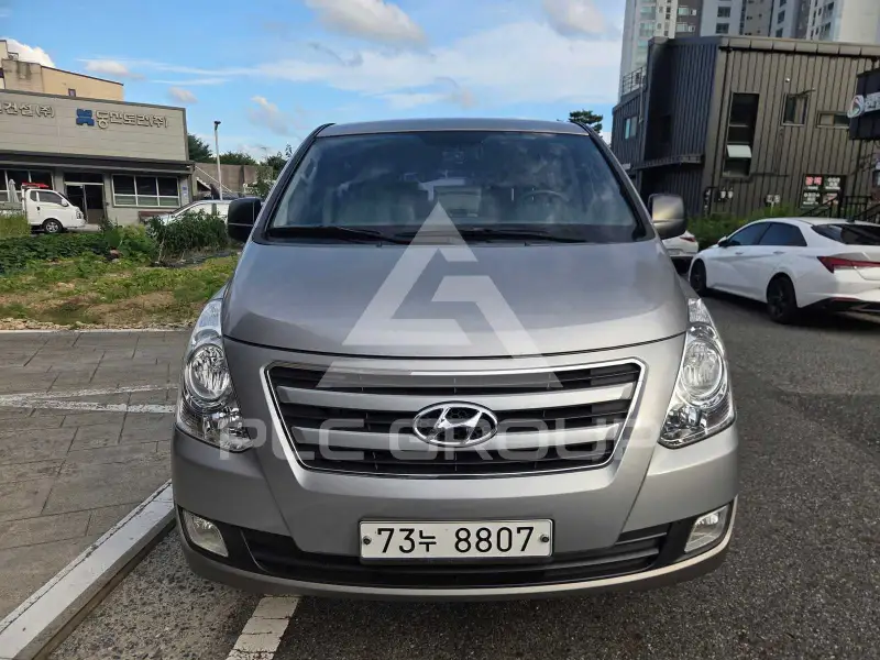 2016 Hyundai Starex