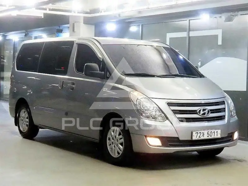 2016 Hyundai Starex