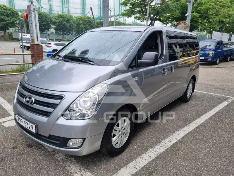 2016 Hyundai Starex