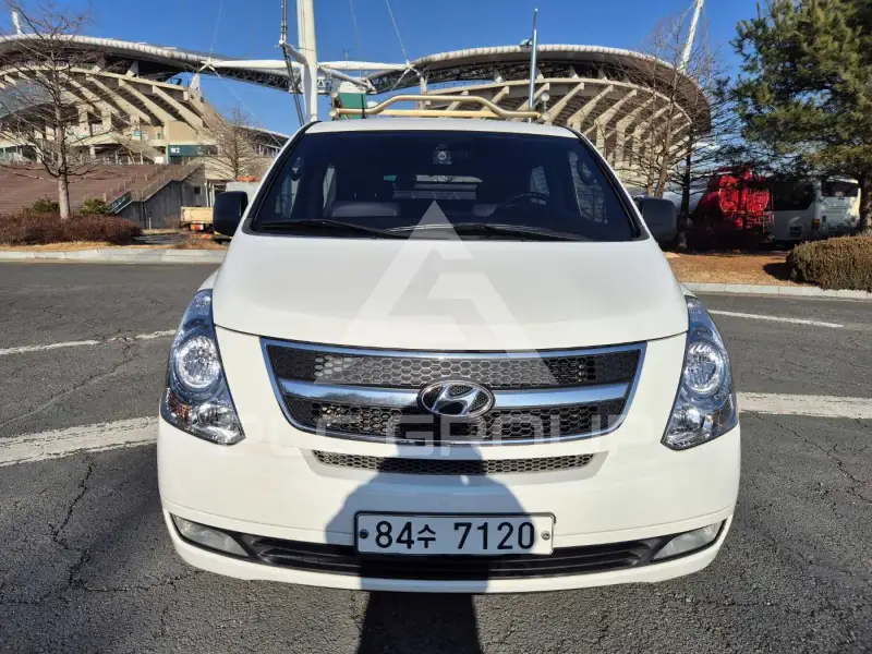 2016 Hyundai Starex
