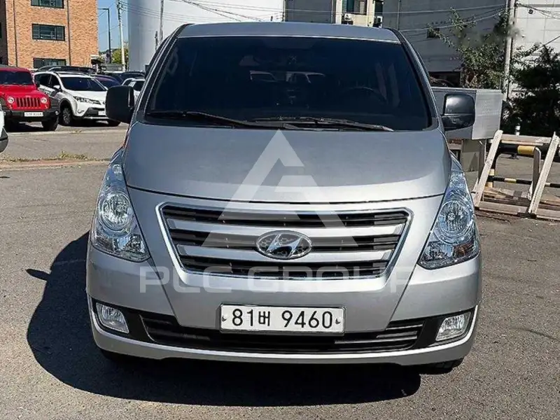 2016 Hyundai Starex