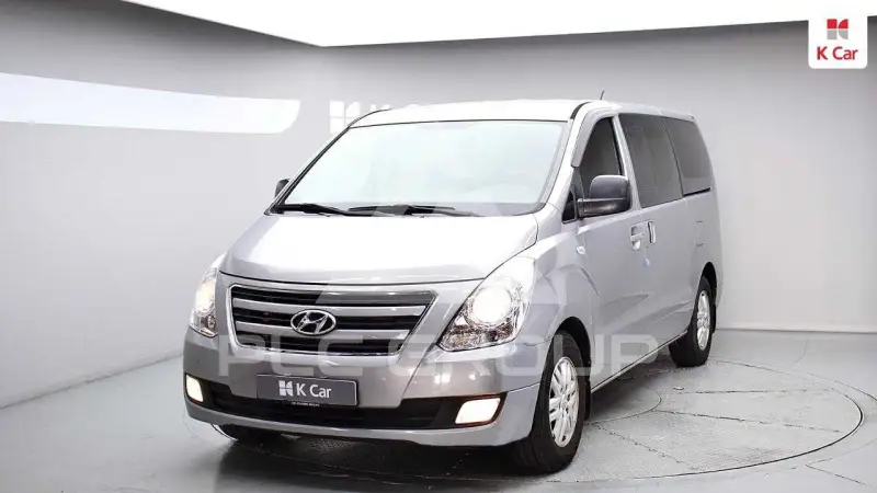 2016 Hyundai Starex