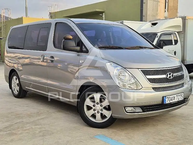 2016 Hyundai Starex
