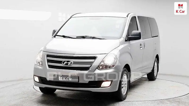 2016 Hyundai Starex
