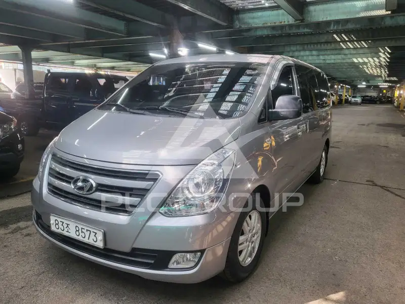 2016 Hyundai Starex