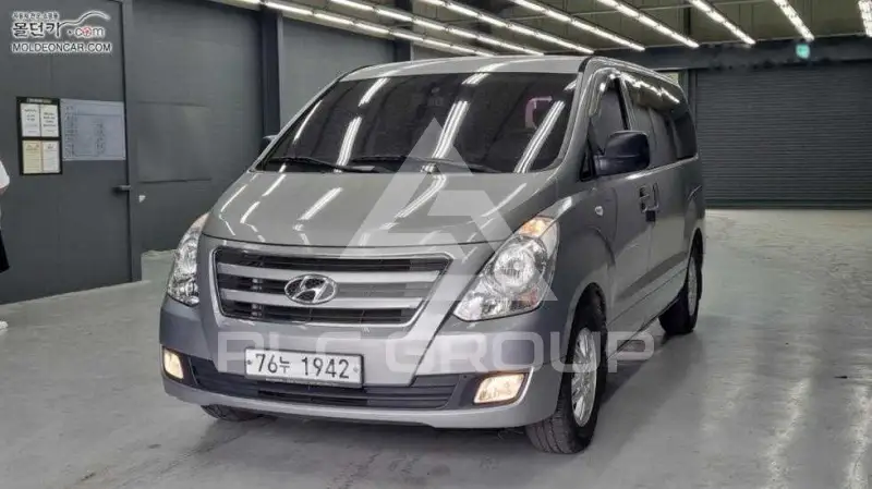 2016 Hyundai Starex