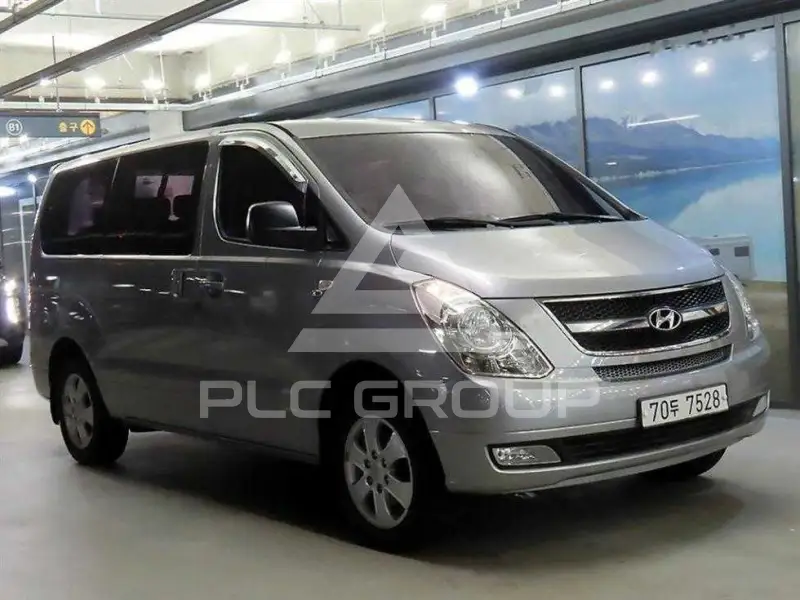 2016 Hyundai Starex