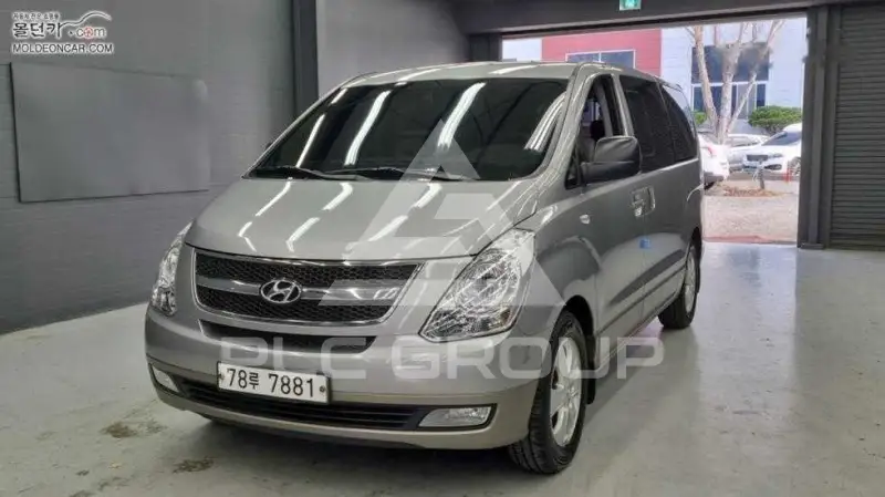 2016 Hyundai Starex