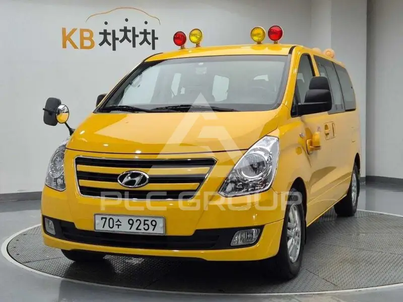 2016 Hyundai Starex