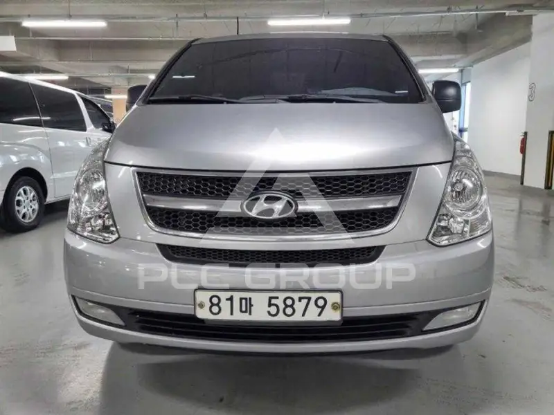 2016 Hyundai Starex