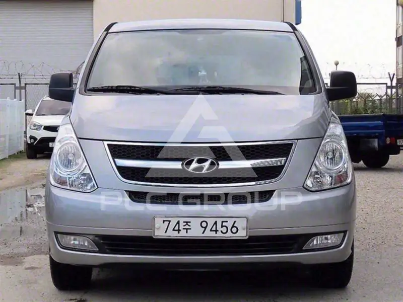 2016 Hyundai Starex