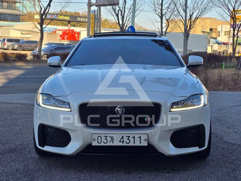 2017 Jaguar XF