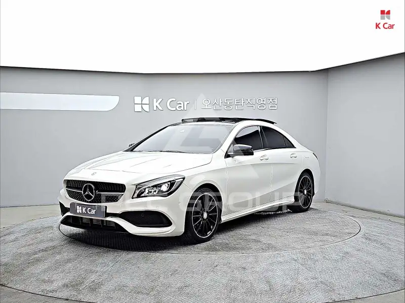 2017 Mercedes Benz CLA