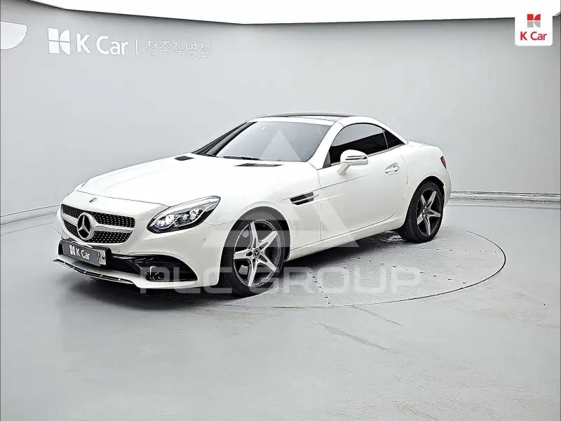 2017 Mercedes Benz SLC