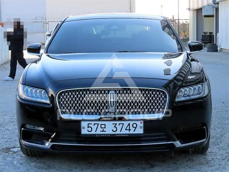 2017 Lincoln Continental