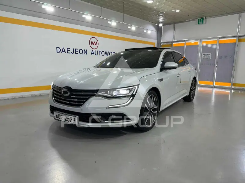 2017 Renault Sm6
