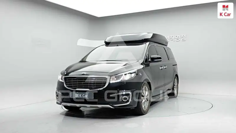 2017 KIA Carnival