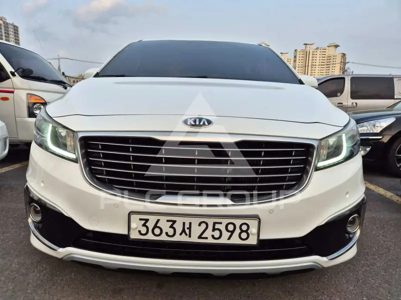 2017 KIA Carnival