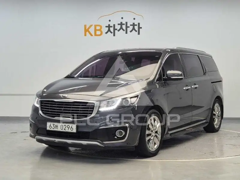 2017 KIA Carnival