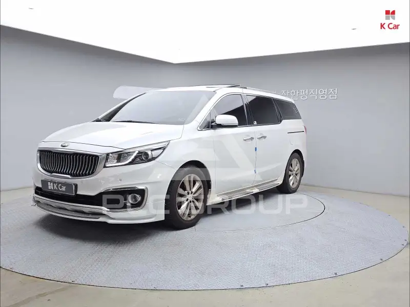 2017 KIA Carnival