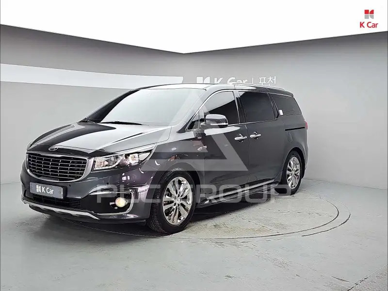 2017 KIA Carnival