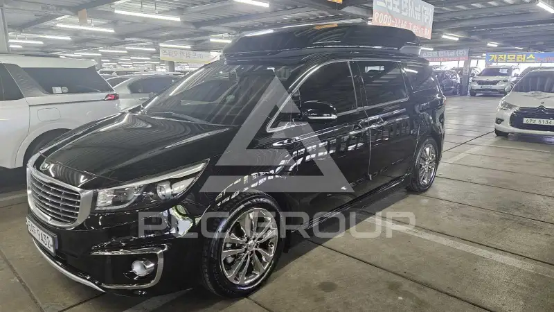 2017 KIA Carnival