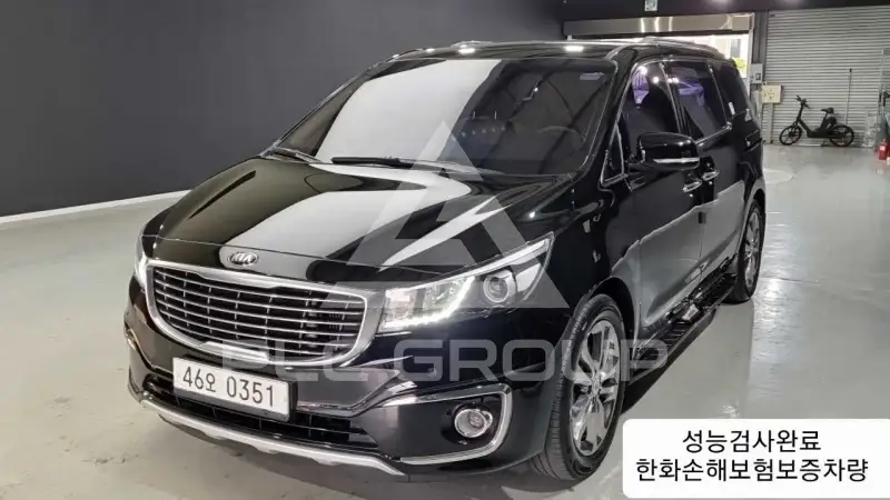2017 KIA Carnival