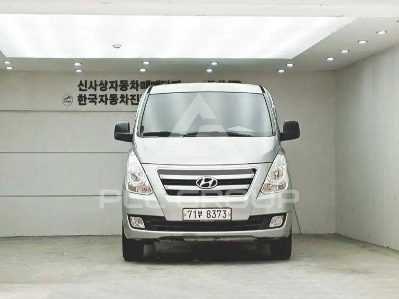 2017 Hyundai Starex