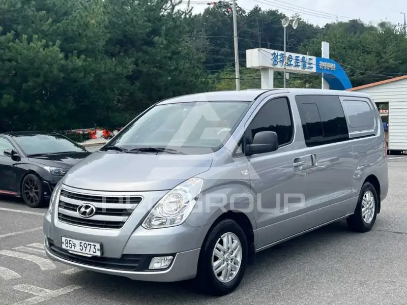 2017 Hyundai Starex