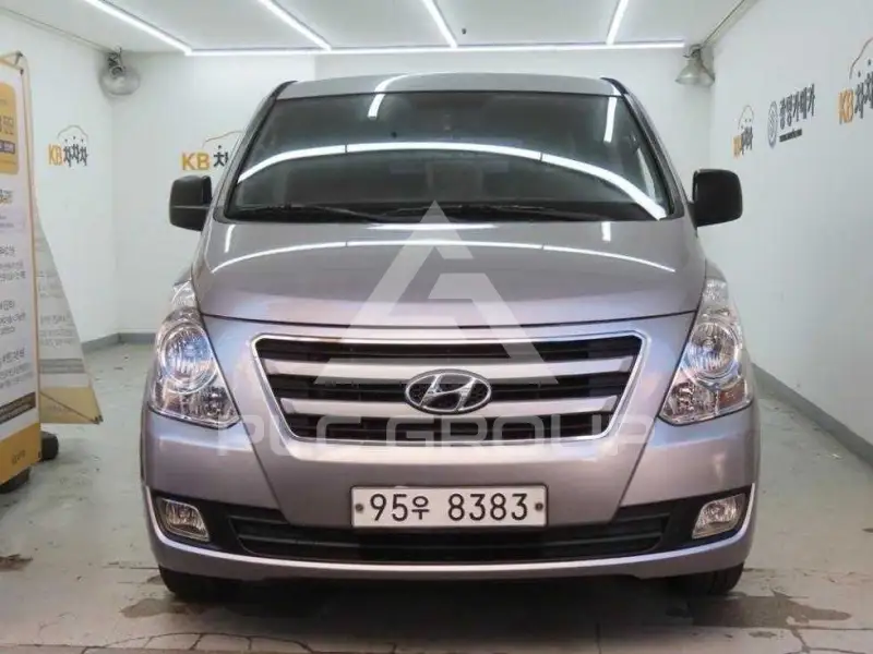 2017 Hyundai Starex