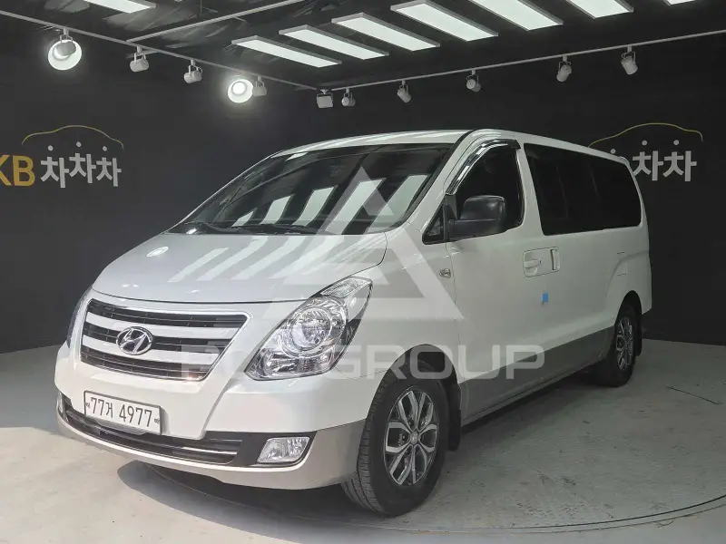 2017 Hyundai Starex