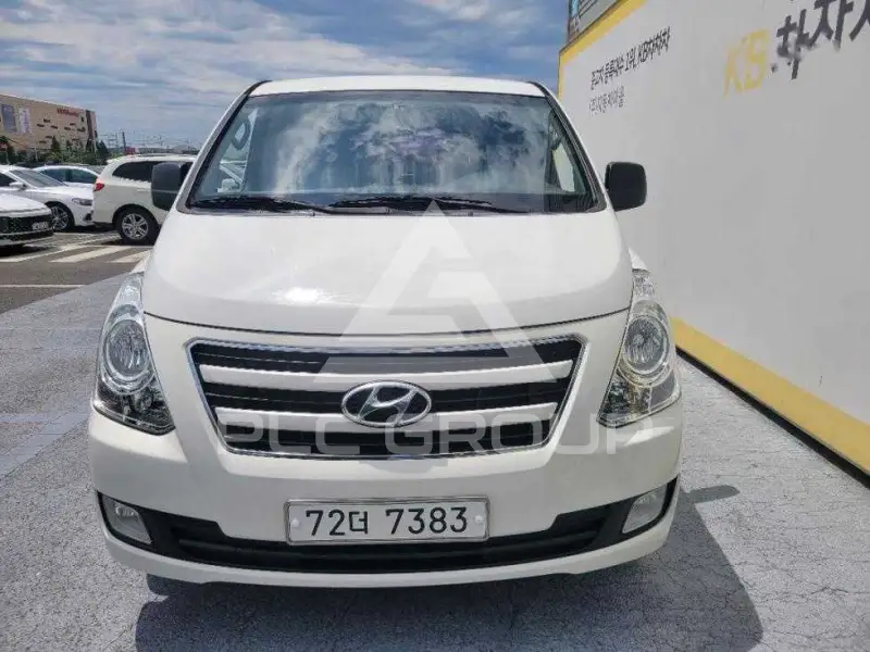 2017 Hyundai Starex