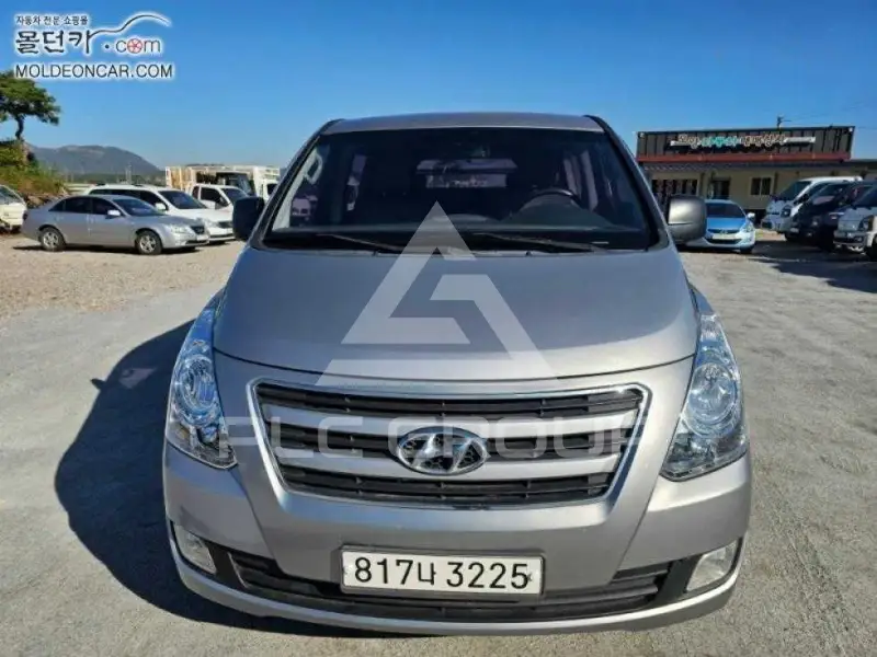 2017 Hyundai Starex
