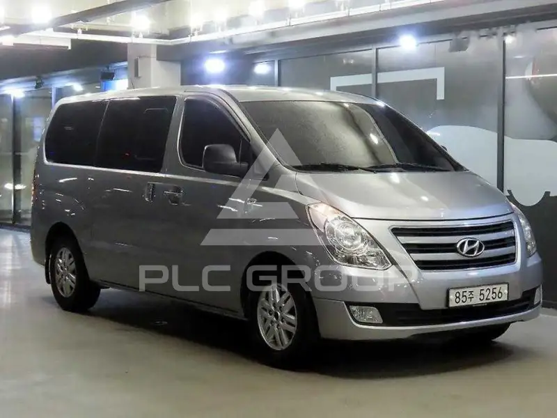 2017 Hyundai Starex