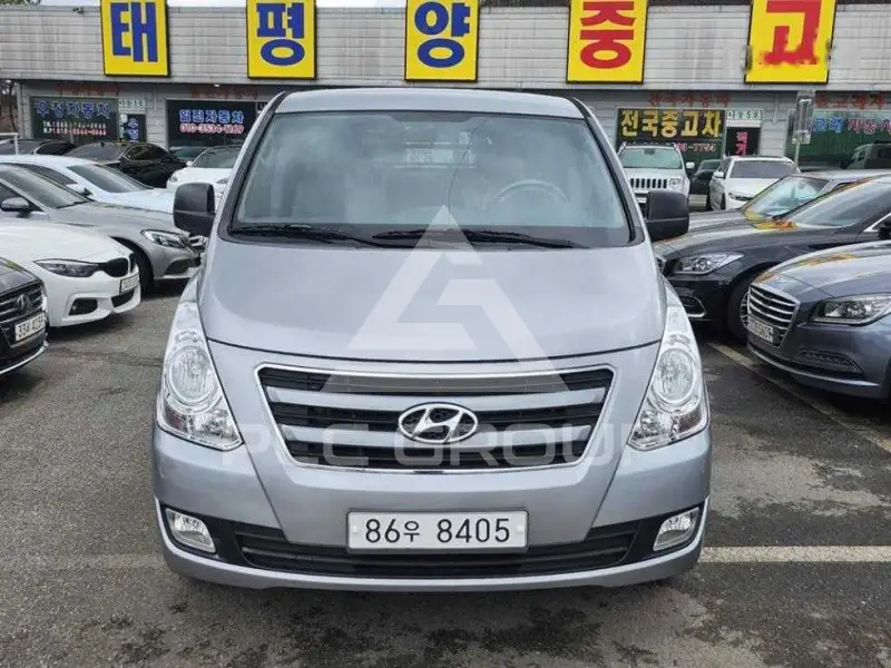 2017 Hyundai Starex