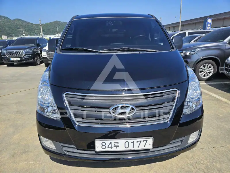 2017 Hyundai Starex