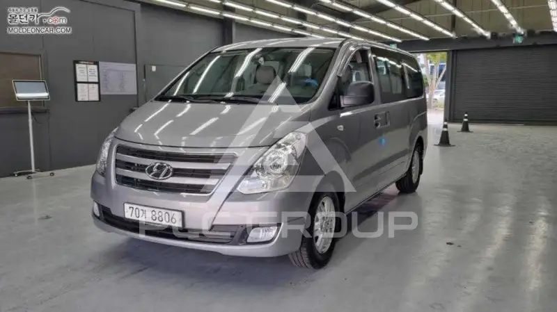 2017 Hyundai Starex