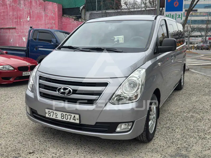 2017 Hyundai Starex